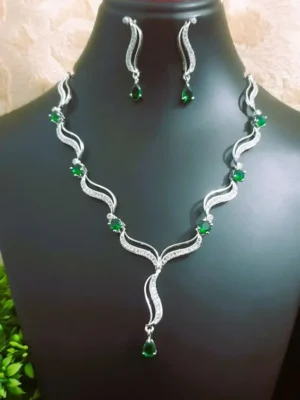 AD Necklace Set