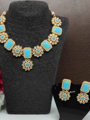 Kundan Necklace Set