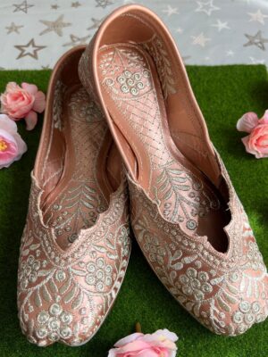 Tila Khussa Shoes