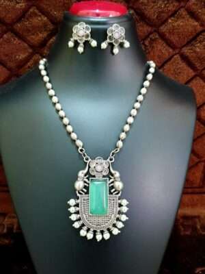 Long Green Necklace Set