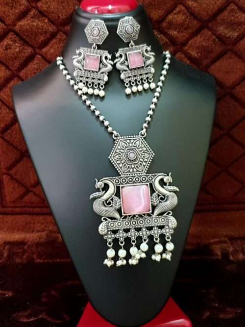 pink necklace set