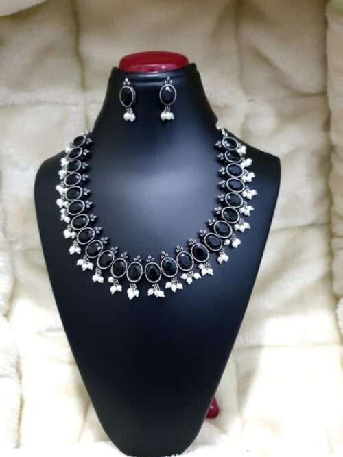 black gemstone necklace